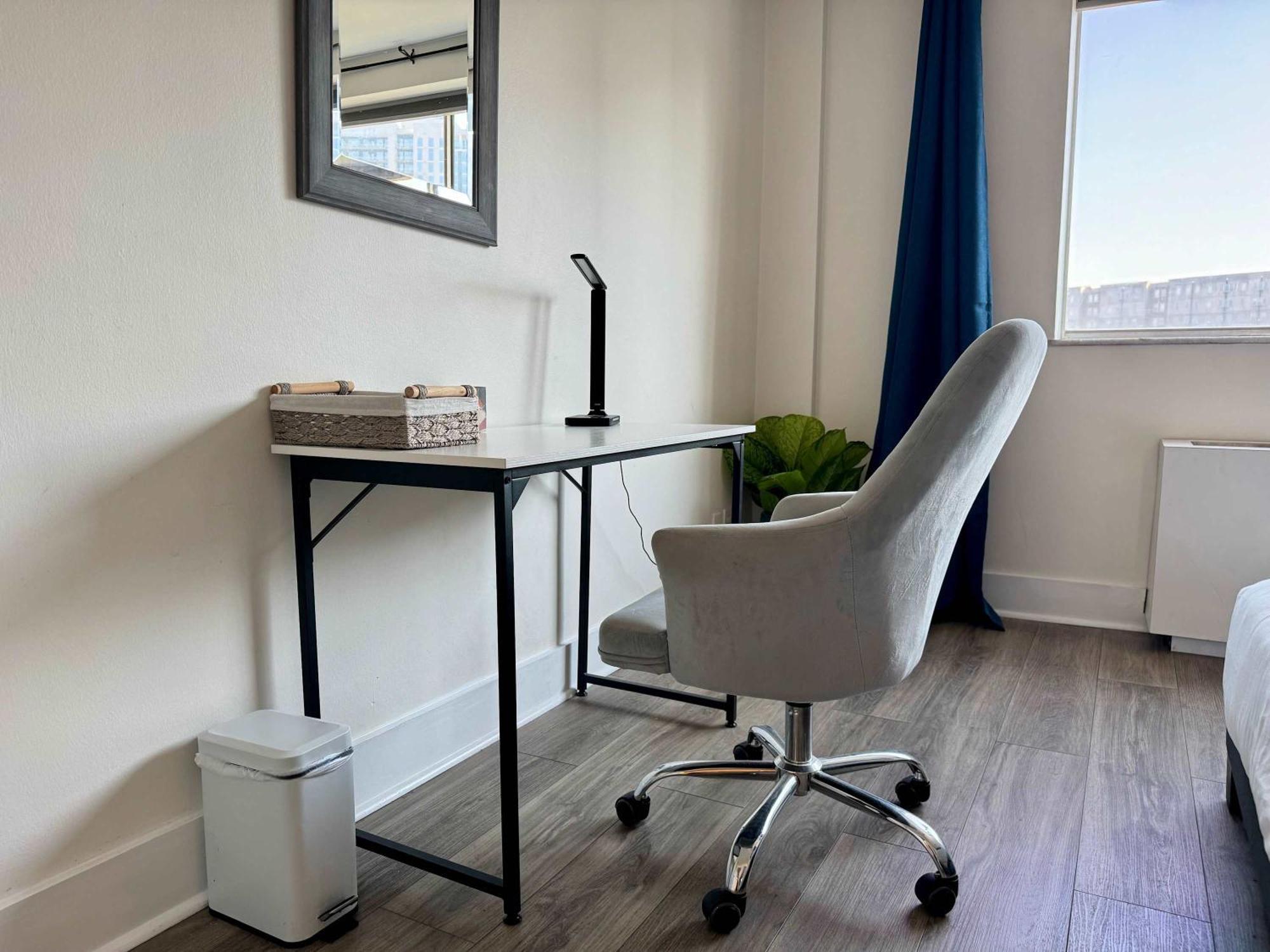 2B1B Modern Downtown Atl Condo W 1 Free Parking Lm1007 Atlanta Buitenkant foto